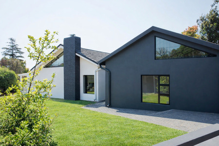 4 Bedroom House in Groenkloof