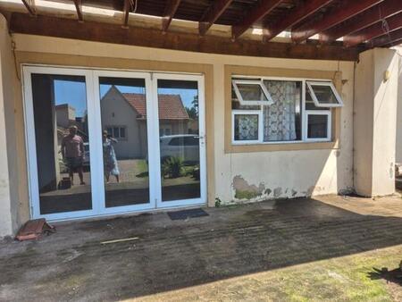 Studio apartment in Bluff