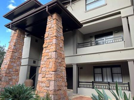 3 Bedroom Apartment in Zimbali Estate
