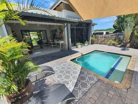 2 Bedroom House in Palm Lakes Estate