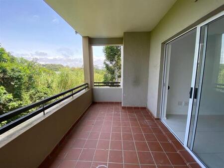 2 Bedroom Apartment in Sheffield Beach