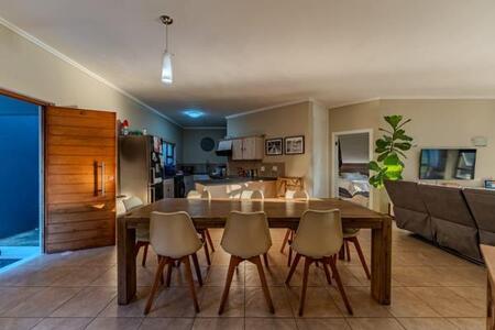 3 Bedroom Apartment in Palm Lakes Estate