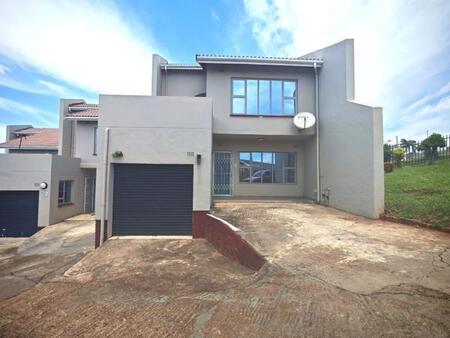 3 Bedroom Apartment in Fairbreeze