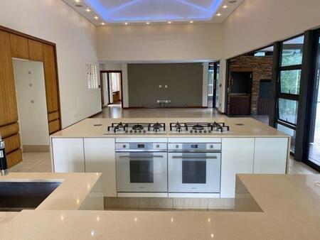 4 Bedroom House in Simbithi Estate