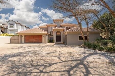 4 Bedroom House in Eagle Canyon Golf Estate