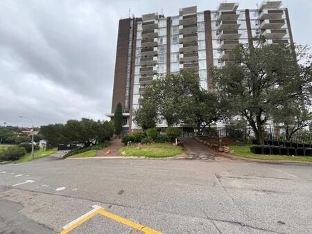 2 Bedroom Apartment in Constantia Kloof