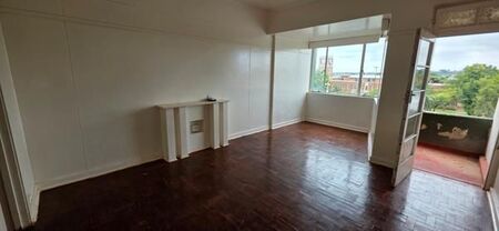 Studio apartment in Roodepoort North