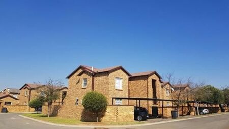 2 Bedroom Townhouse in Honey Park