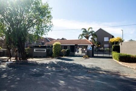 2 Bedroom Apartment in Radiokop