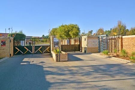 2 Bedroom Apartment in Honeydew