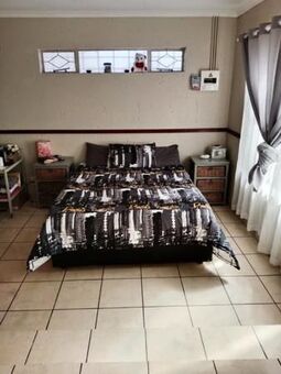 1 Bedroom Apartment in Wentworth Park