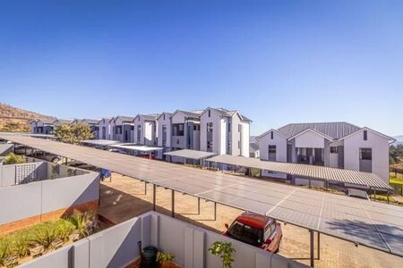 3 Bedroom Apartment in Pinehaven