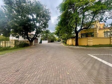 3 Bedroom House in Featherbrooke Estate