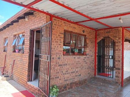 2 Bedroom House in Soshanguve
