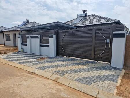2 Bedroom House in Soshanguve