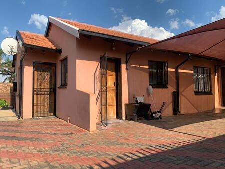 3 Bedroom House in Soshanguve