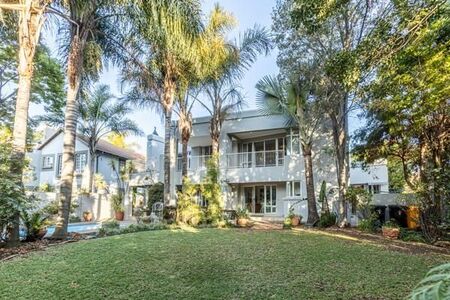 4 Bedroom House in Silver Lakes Golf Estate