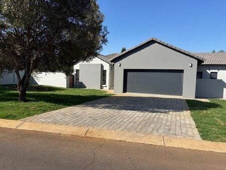 5 Bedroom House in Silverwoods Country Estate