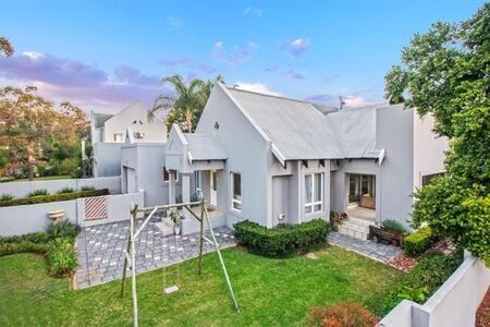 3 Bedroom House in Silver Lakes Golf Estate