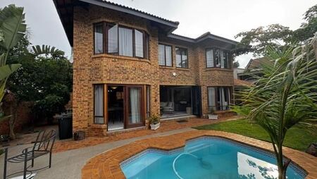 4 Bedroom House in Silver Lakes Golf Estate
