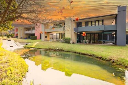 3 Bedroom House in Lombardy Estate