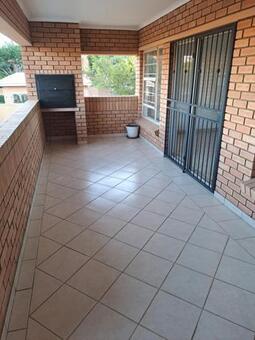 2 Bedroom Apartment in Paramount Estate