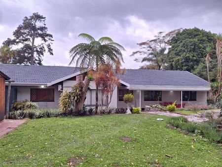 4 Bedroom House in Manors