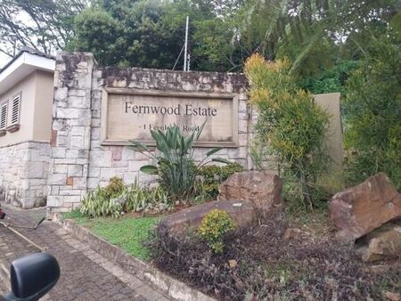 3 Bedroom Duplex in Padfield Park