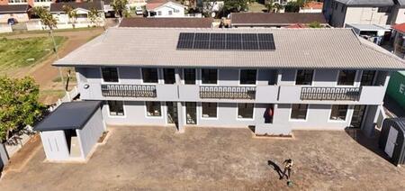 2 Bedroom Flat in Phoenix