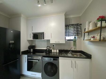 1 Bedroom Apartment in Waterfall