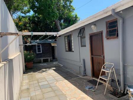 1 Bedroom House in Durban North