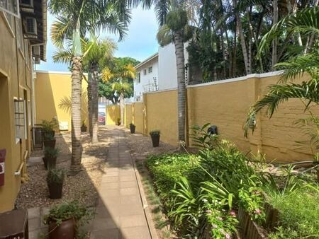 3 Bedroom Duplex in Essenwood