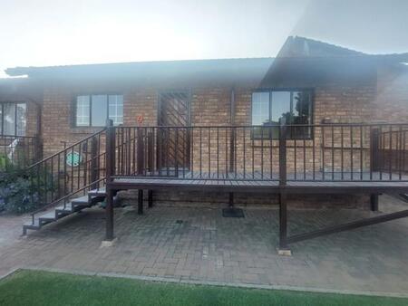 2 Bedroom Townhouse in Alberton