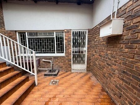 3 Bedroom Apartment in Laudium