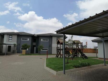 1 Bedroom House in Thatchfield