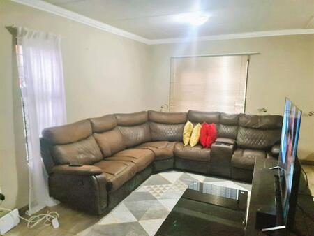 3 Bedroom Townhouse in Amberfield