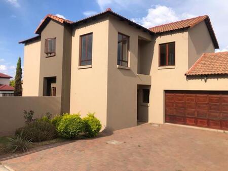 4 Bedroom House in Thatchfield