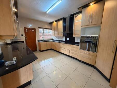 3 Bedroom Simplex in Laudium