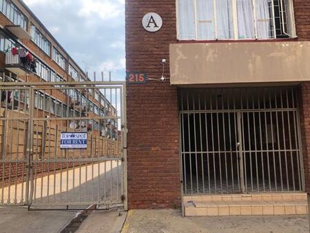 3 Bedroom Apartment in Laudium