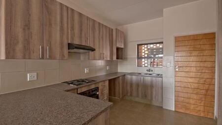 3 Bedroom Apartment in Wierda Park