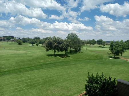 2 Bedroom Apartment in Midfield Estate