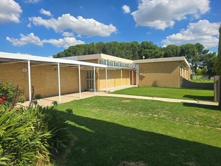 1 Bedroom Flat in Dagbreek