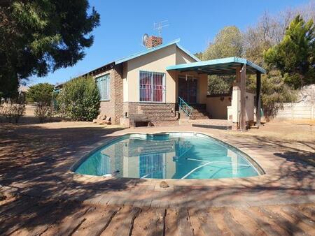 3 Bedroom House in Virginia Park