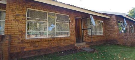 2 Bedroom Townhouse in Eureka
