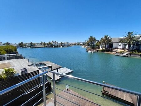 5 Bedroom House in St Francis Bay Canals