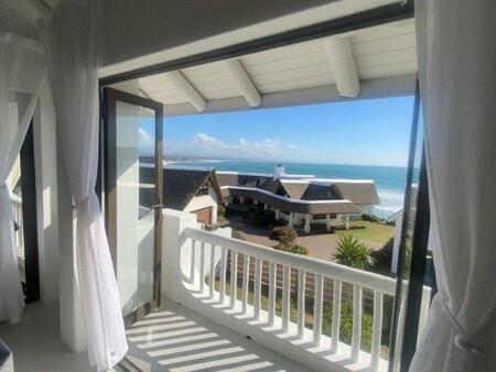 5 Bedroom House in St Francis Bay