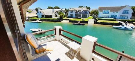 4 Bedroom House in St Francis Bay Canals