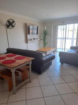 2 Bedroom Apartment in Jeffreys Bay
