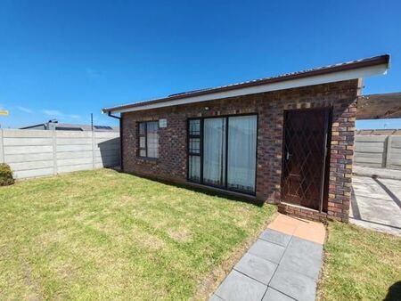 2 Bedroom House in Fairview