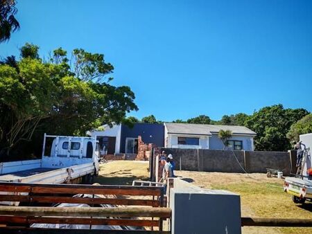 4 Bedroom House in Seaview